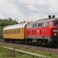 022 - 218 473 mit Funkmesswagen in der Heide - Einfahrt Hodenhagen