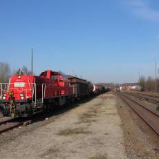 261 073 mit Güterzug in Walsrode
