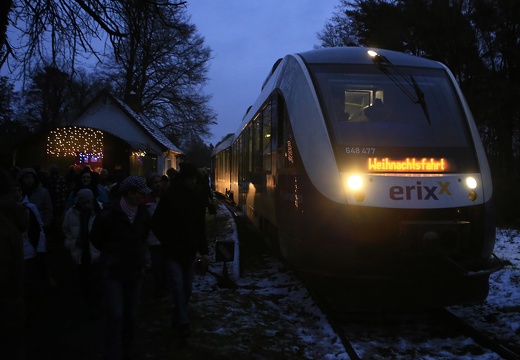 Nikolauszug Walsrode - Hollige am 07.12.2013 abends im Bahnhof Hollige