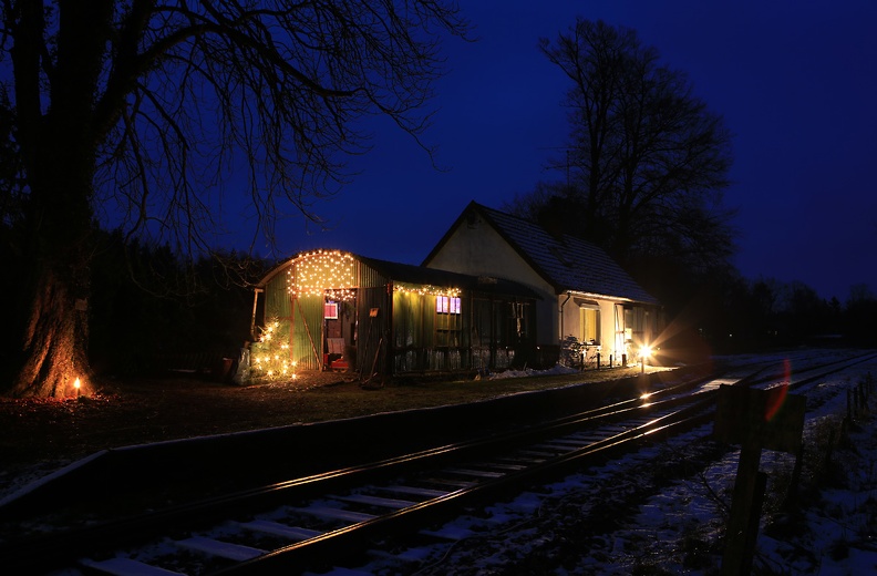 Nikolauszug Walsrode - Hollige am 07.12.2013 abends im Bahnhof Hollige