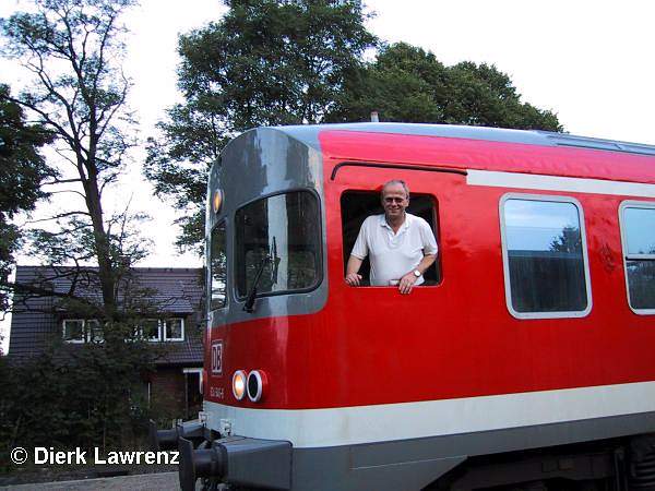 003 Triebzug Baureihe 634 in verkehrsrot